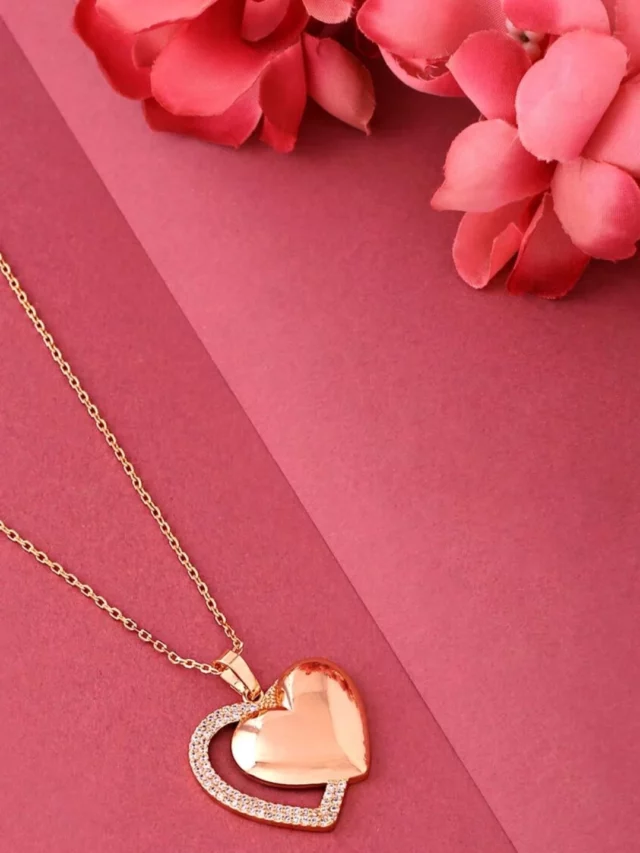 heart-shaped pendant